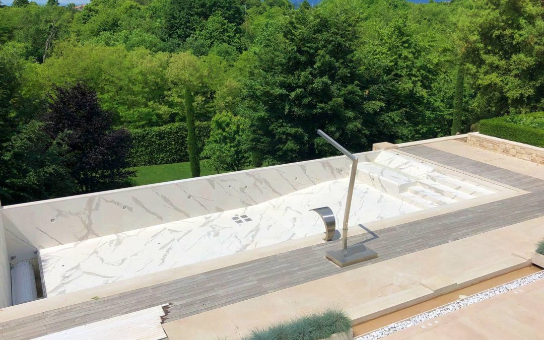 Piscina in Bianco Statuario